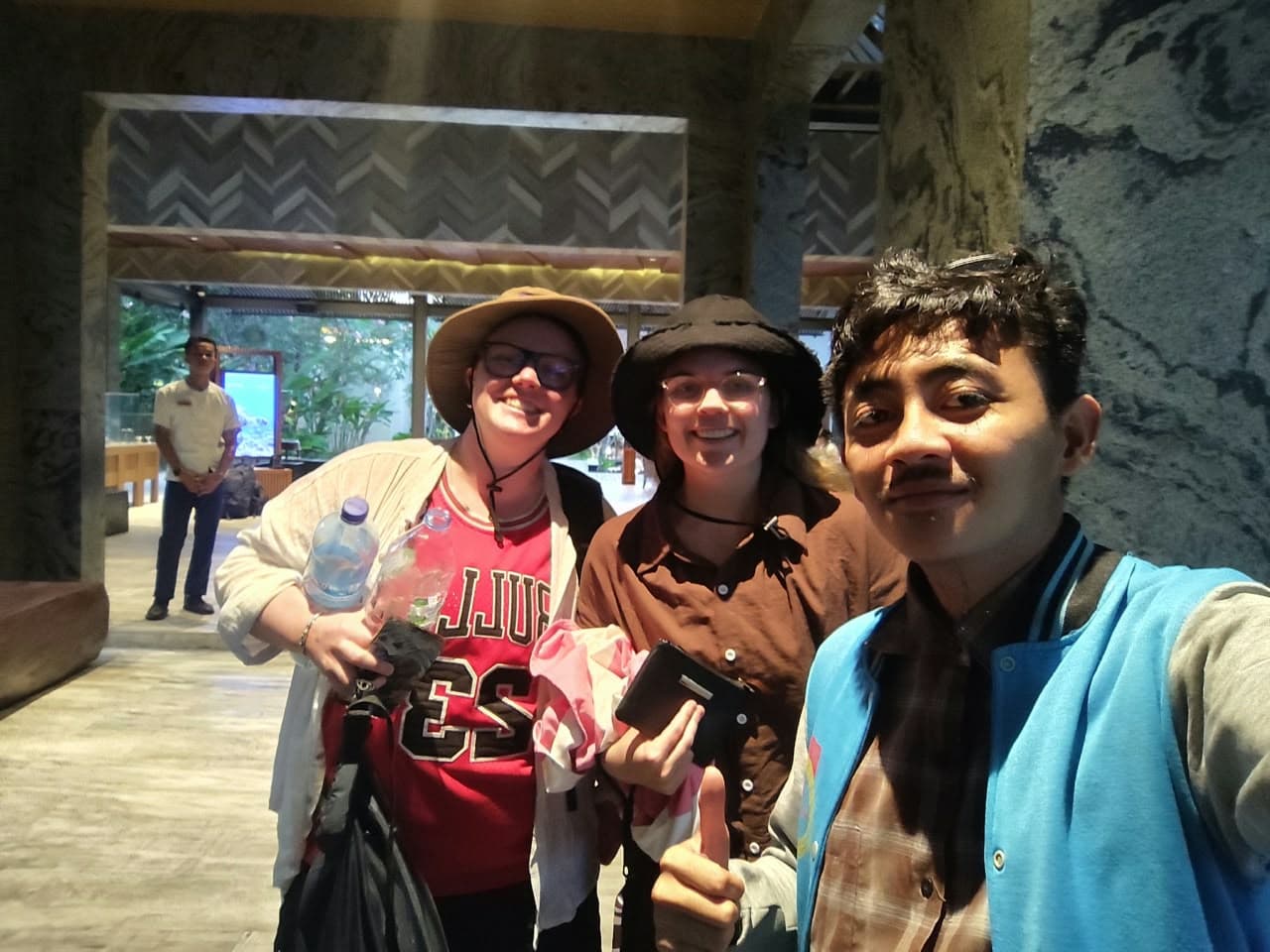 Spacious and comfortable group vacation traveling across Lombok island.